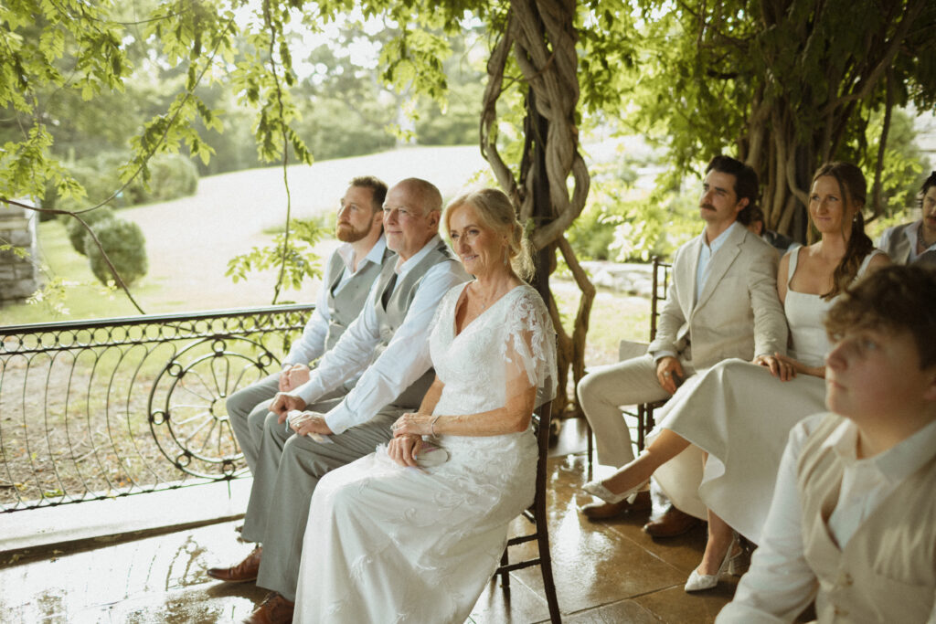 Cheekwood wedding venue ceremony at Wisteria Arbor